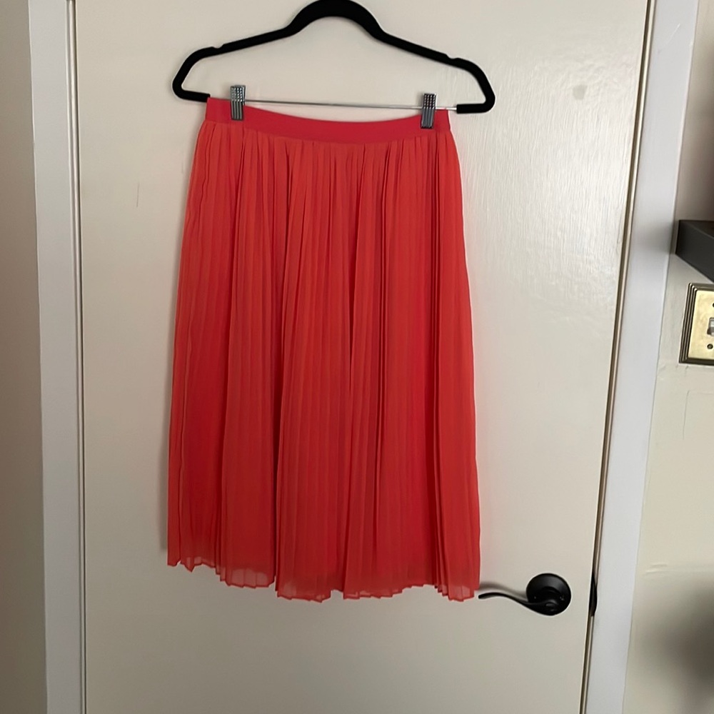 Target coral pleated skirt